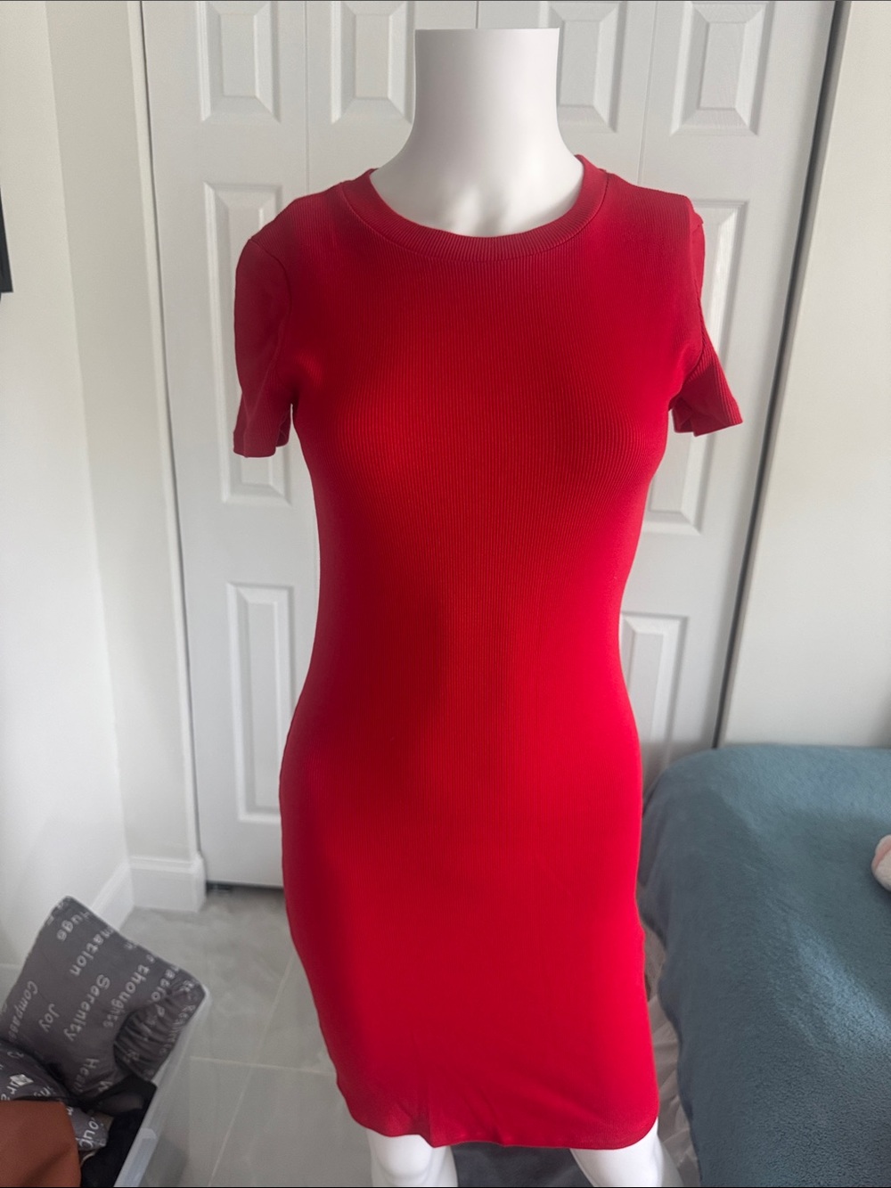 Zara Red Ribbed Short-Sleeve Bodycon Dress